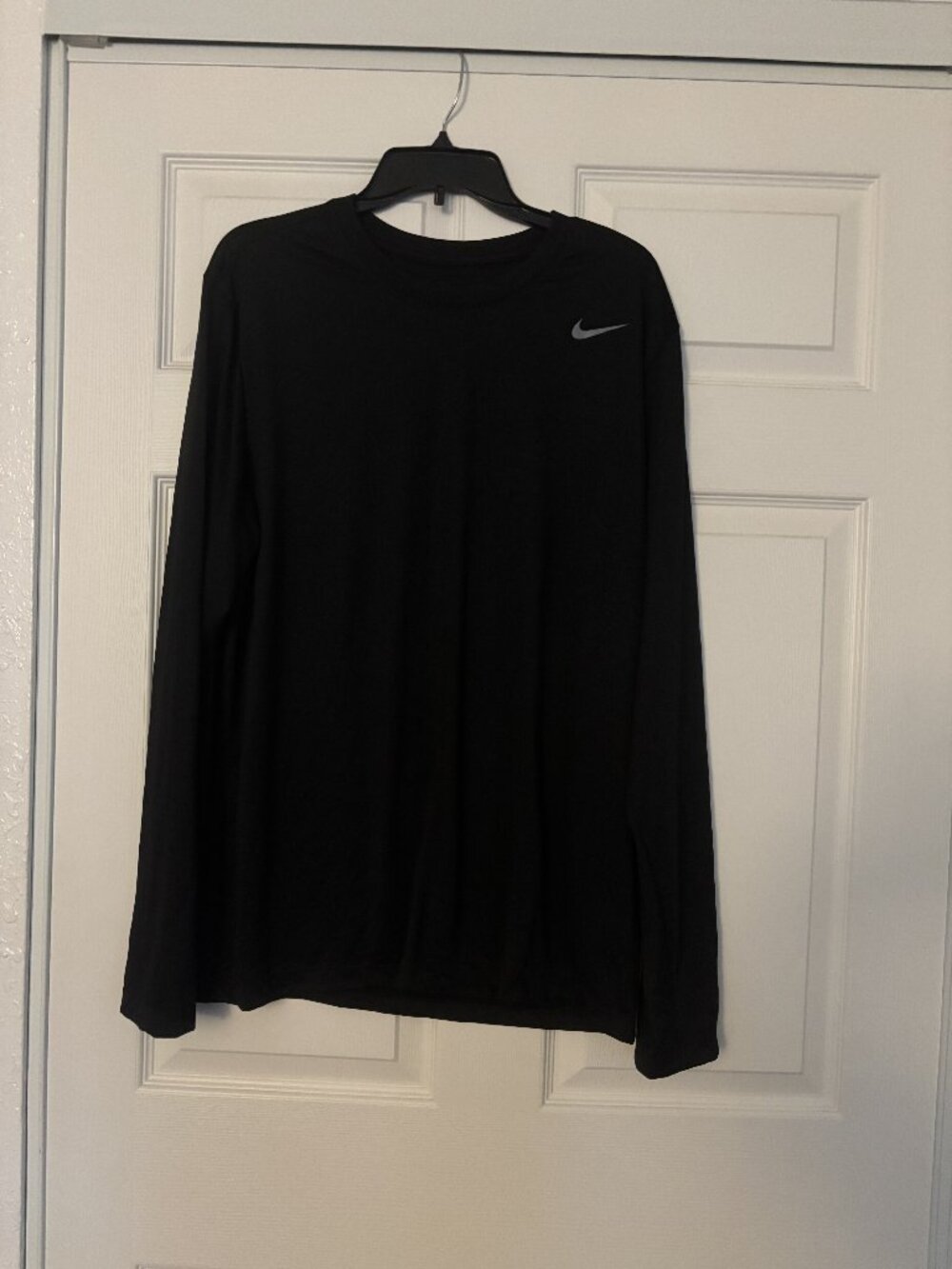 Men's long sleeve tshirt